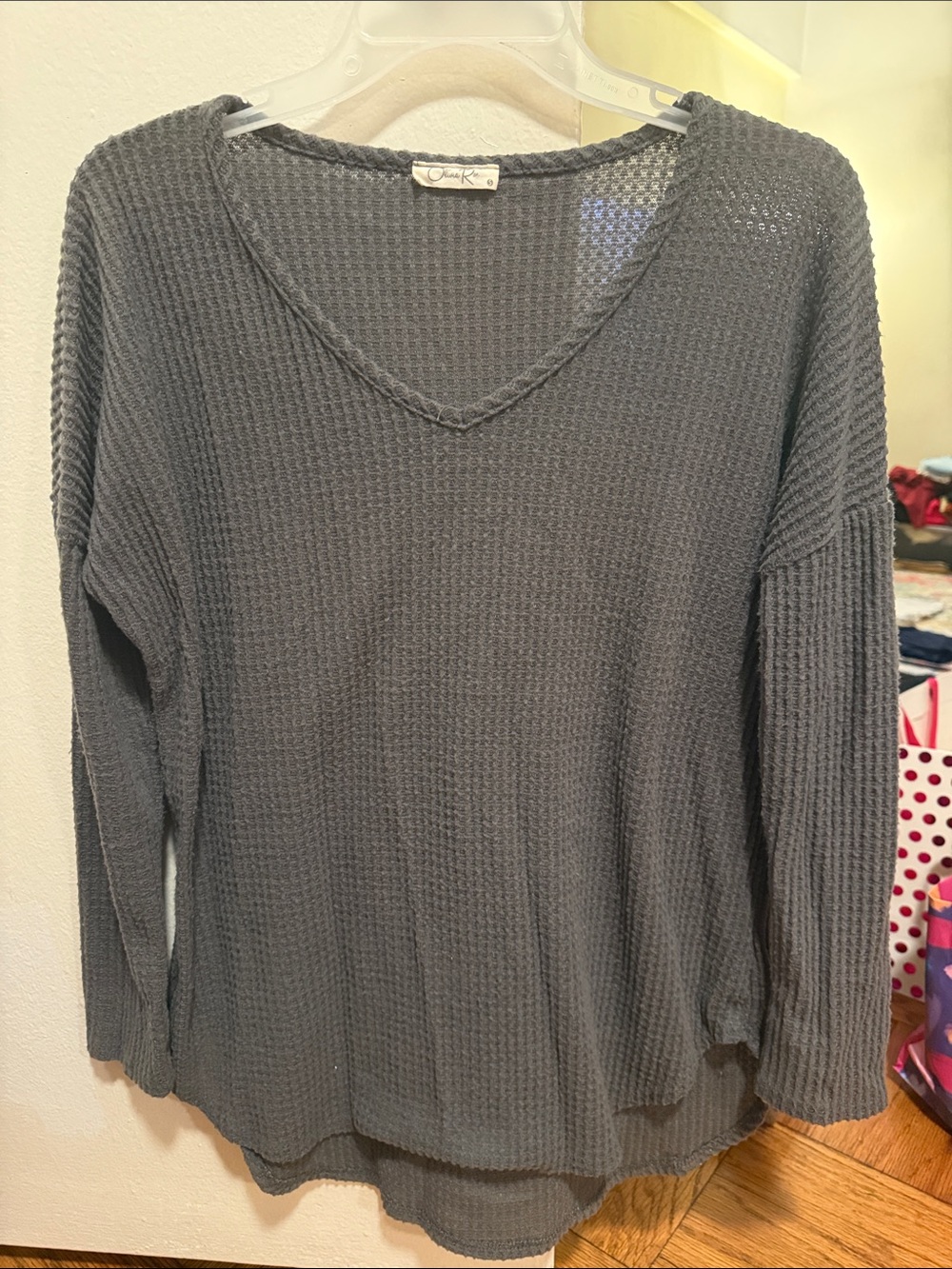 Cozy V-Neck Waffle Knit Top - Gray